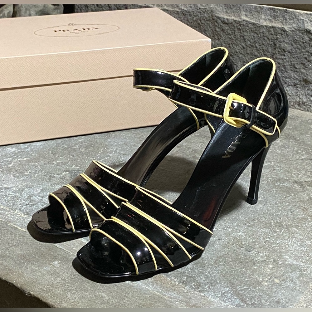 Fabulous Vintage PRADA strappy sandals,black patent leather ITALY, 39